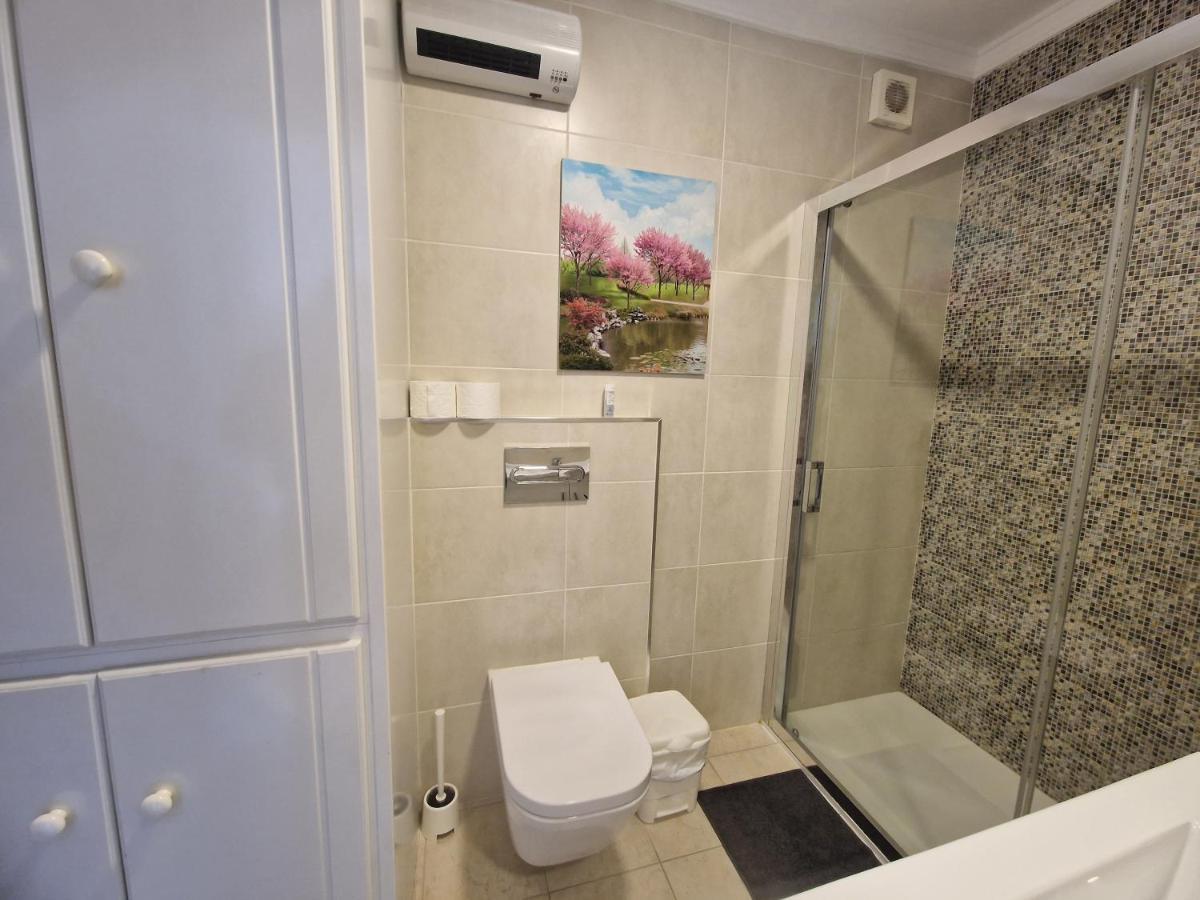 Apartamento Laguna Castillo Bajo Ngoại thất bức ảnh