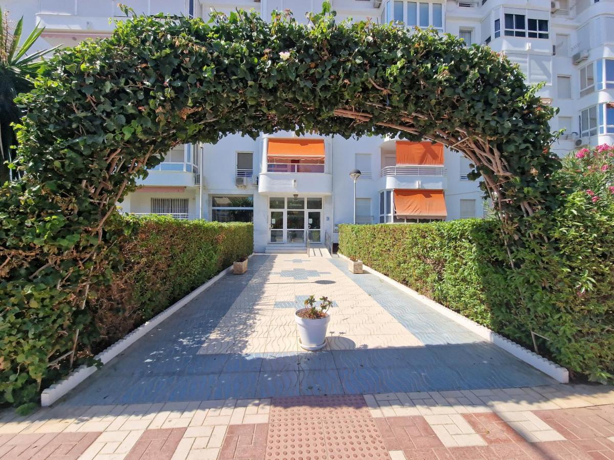 Apartamento Laguna Castillo Bajo Ngoại thất bức ảnh